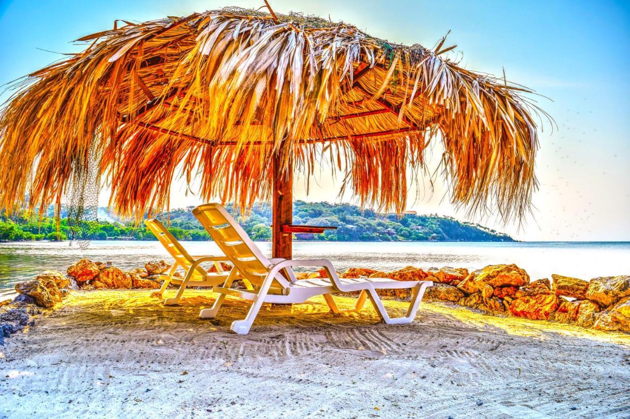 The Resort At Marble Hill Punta Blanca Exterior foto